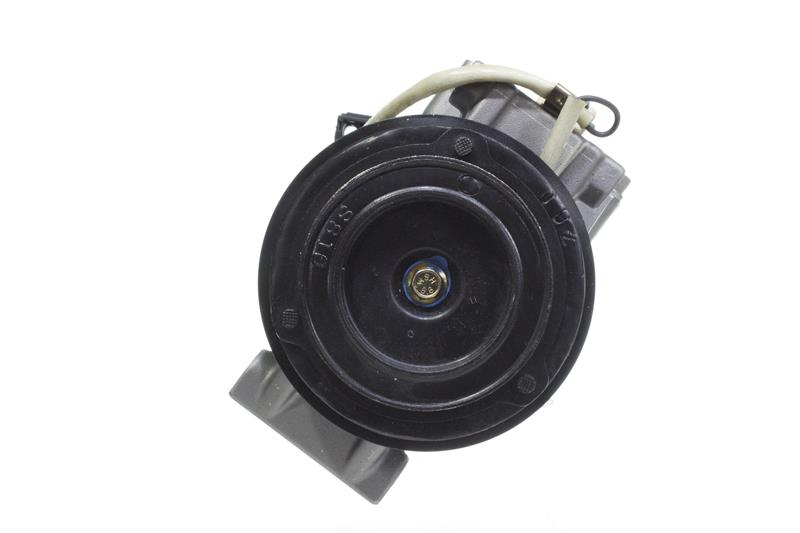 Iegādājieties lēti oriģinālo Kondicioniera kompresors 10550174 comparable with 1390591 OEM numbers online