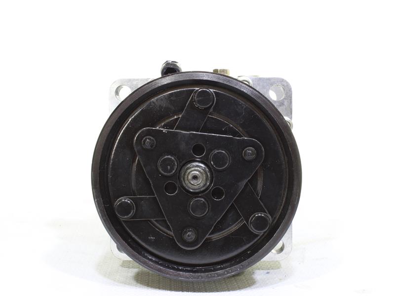 Cumpărați online Compresor AC 10550181 original/ă și la un preț mic, compatibil/ă cu nr. OEM JPB100770