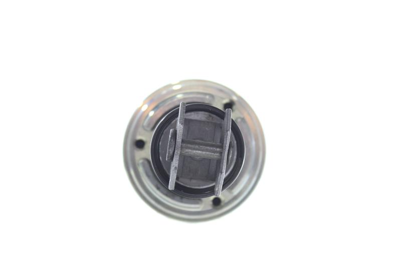 Įsigykite nebrangią originalią Solenoidinis jungiklis, starteris 10610133. sulyginama su 7980336 OEM numeriais internetu