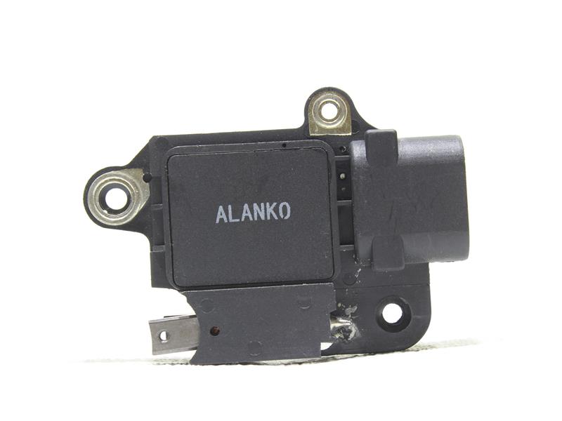 Köp billiga original Laddningsregulator 10700040 jämförbara med F50U100359AA OEM nummer på nätet