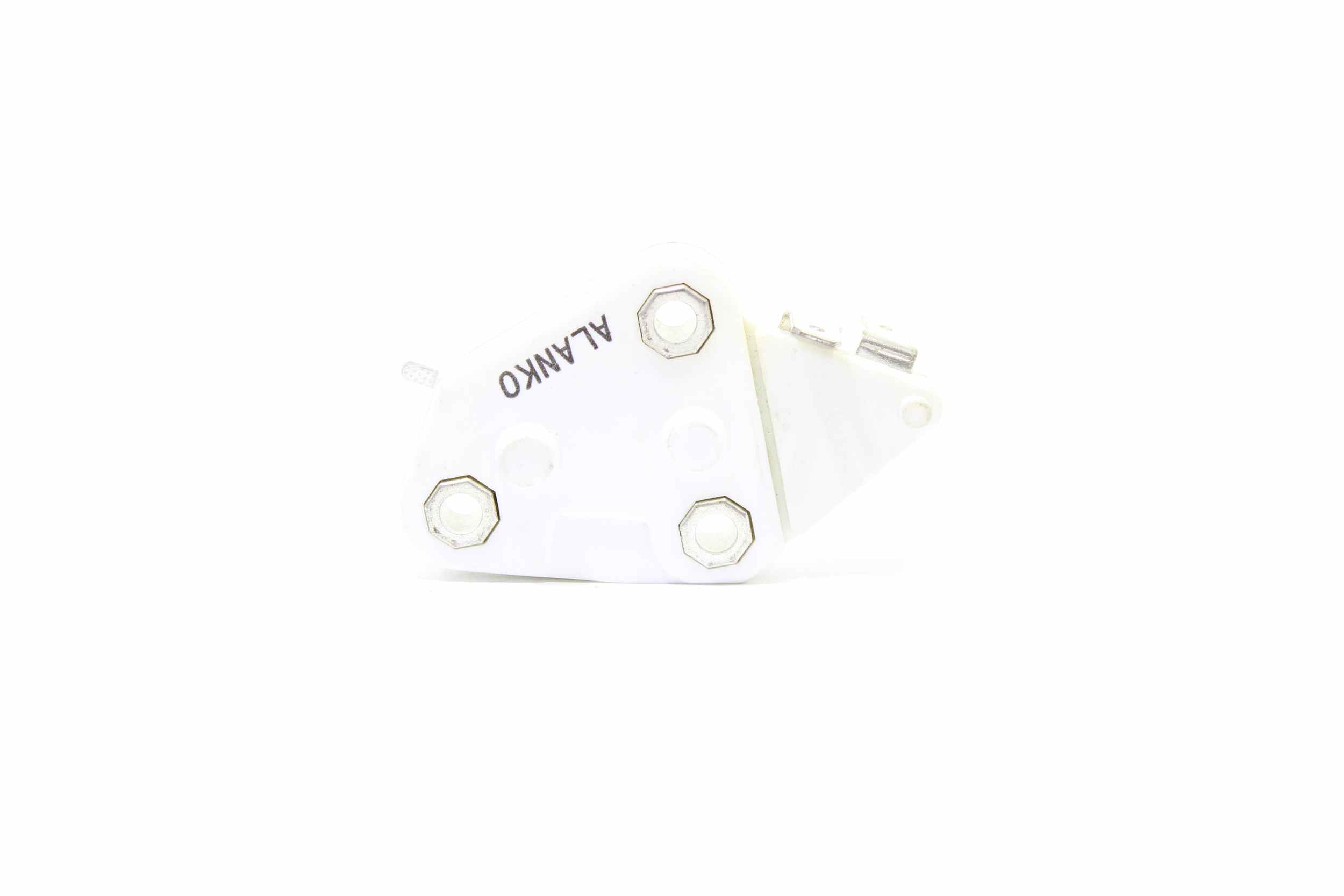 Köp billiga original Laddningsregulator 10700136 jämförbara med 700136 OEM nummer på nätet