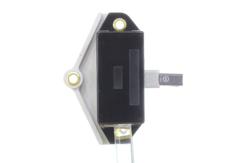 Iegādājieties lēti oriģinālo Ģeneratora sprieguma regulators 10700218 comparable with 700218 OEM numbers online