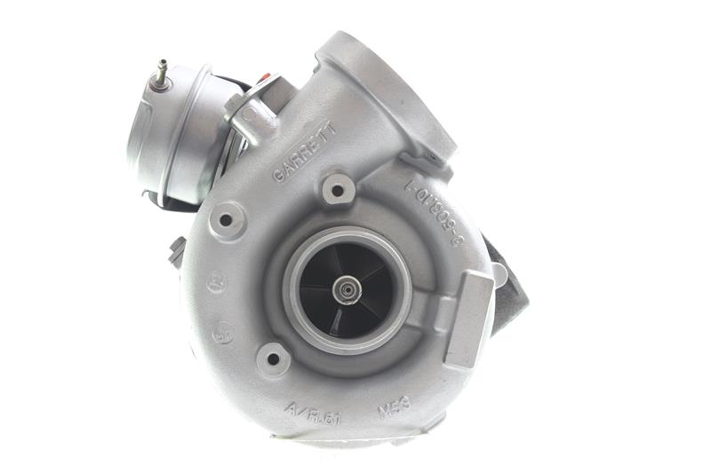 Compre Turbocompresor 11900203 original asequible comparable con números OEM online 7789083H