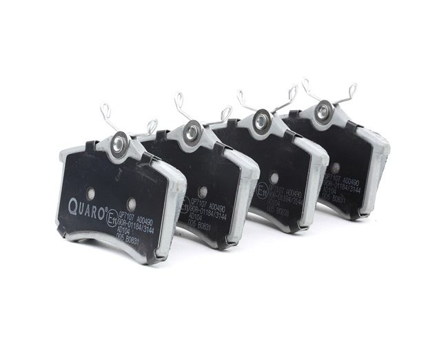 Acquista online Kit pastiglie freni QP7107 originale a buon mercato, comparabile con i numeri OEM 1H0698451C