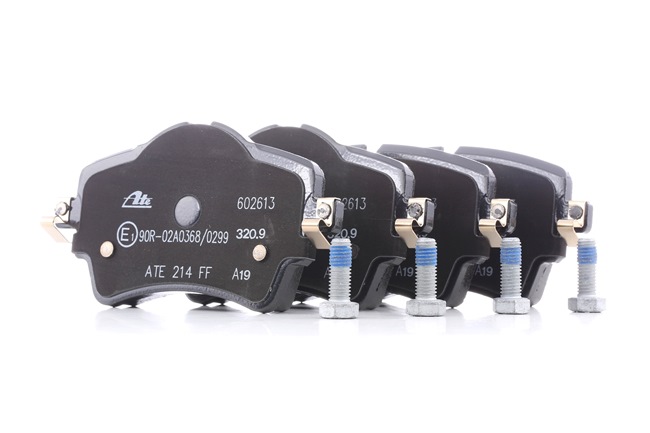 Köp billiga original Bromsbelägg 13.0460-2613.2 jämförbara med 34106863293 OEM nummer på nätet