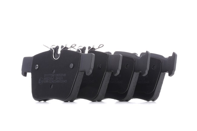 Cumpărați online Plăcuțe de frână SKBP-0011915 original/ă și la un preț mic, compatibil/ă cu nr. OEM A0004205900