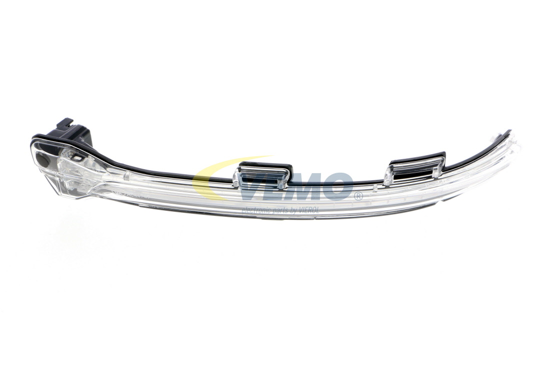Kupite poceni originalno Smerna utripalka V10-84-0124, primerljivo z 5G0949101B OEM številke, prek spleta