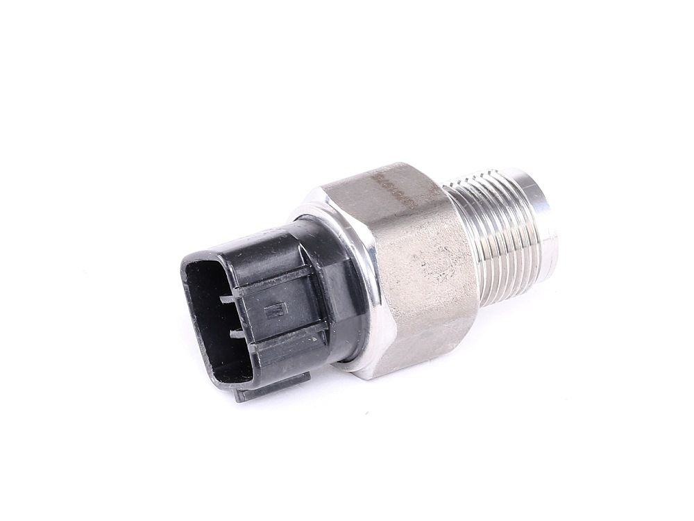 Kjøp STARK Sensor, drivstofftrykk Product No .: SKSFP-1490035 for den lave prisen av 2508,30 kr
