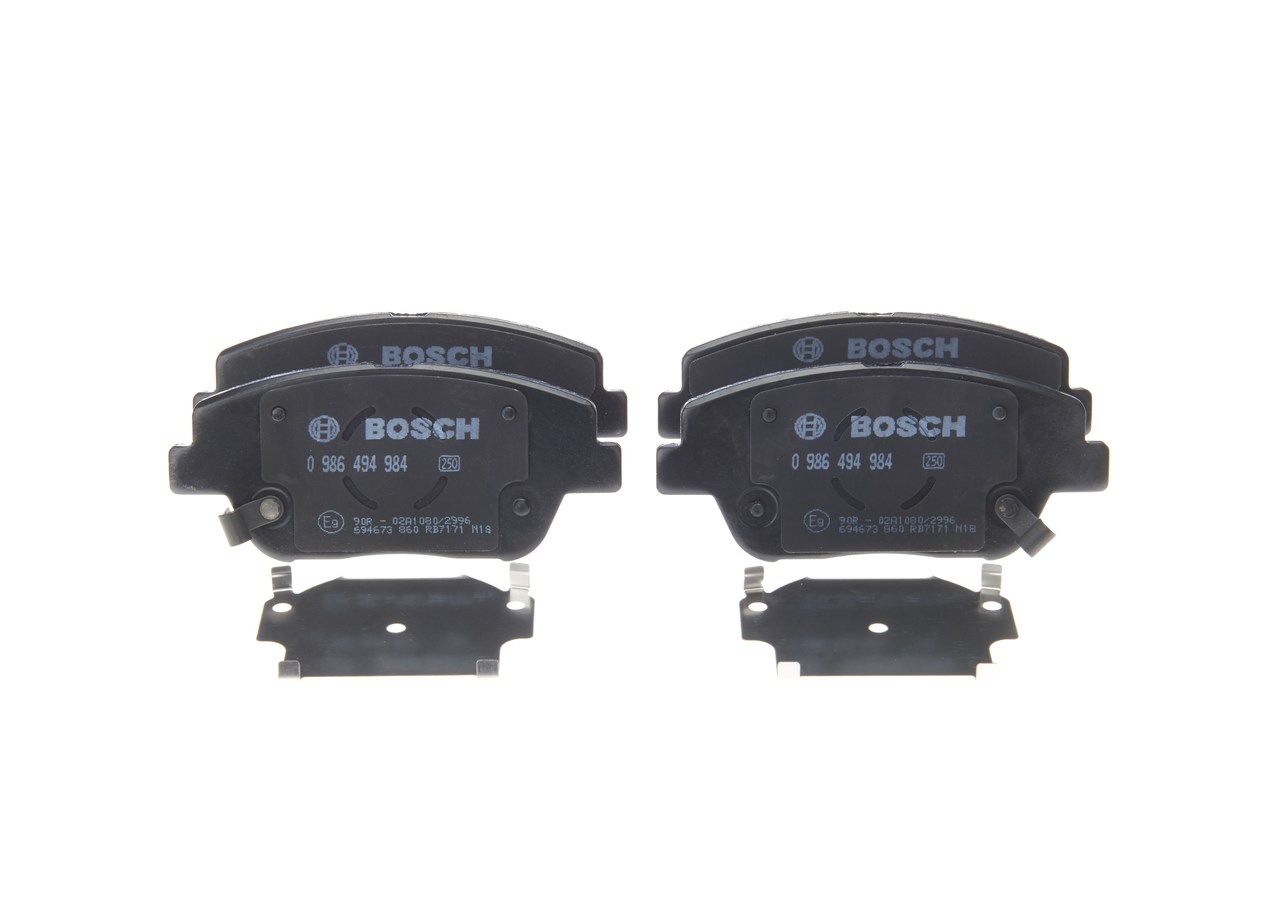 Köp BOSCH Bromsbelägg Produktnummer: 0 986 494 984 till det förmånliga priset av 570,37 kr