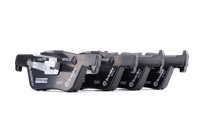 Köp billiga original Bromsbelägg P 06 071X jämförbara med 34206799809 OEM nummer på nätet