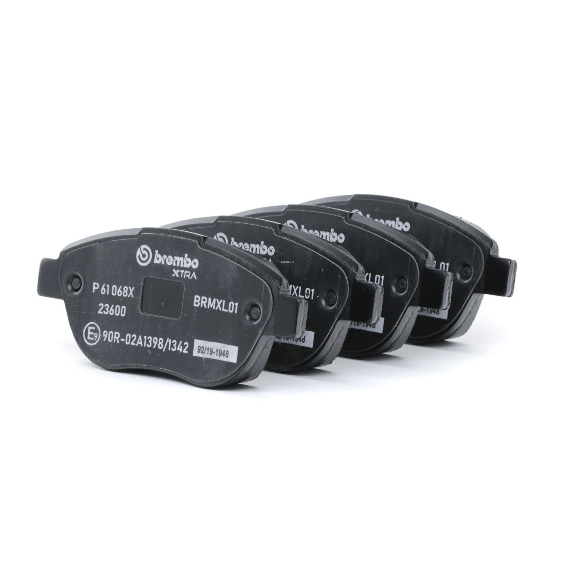 Įsigykite BREMBO Stabdžių kaladėlės Prekės Nr.: P 61 068X už žemiausią 54,36 € kainą
