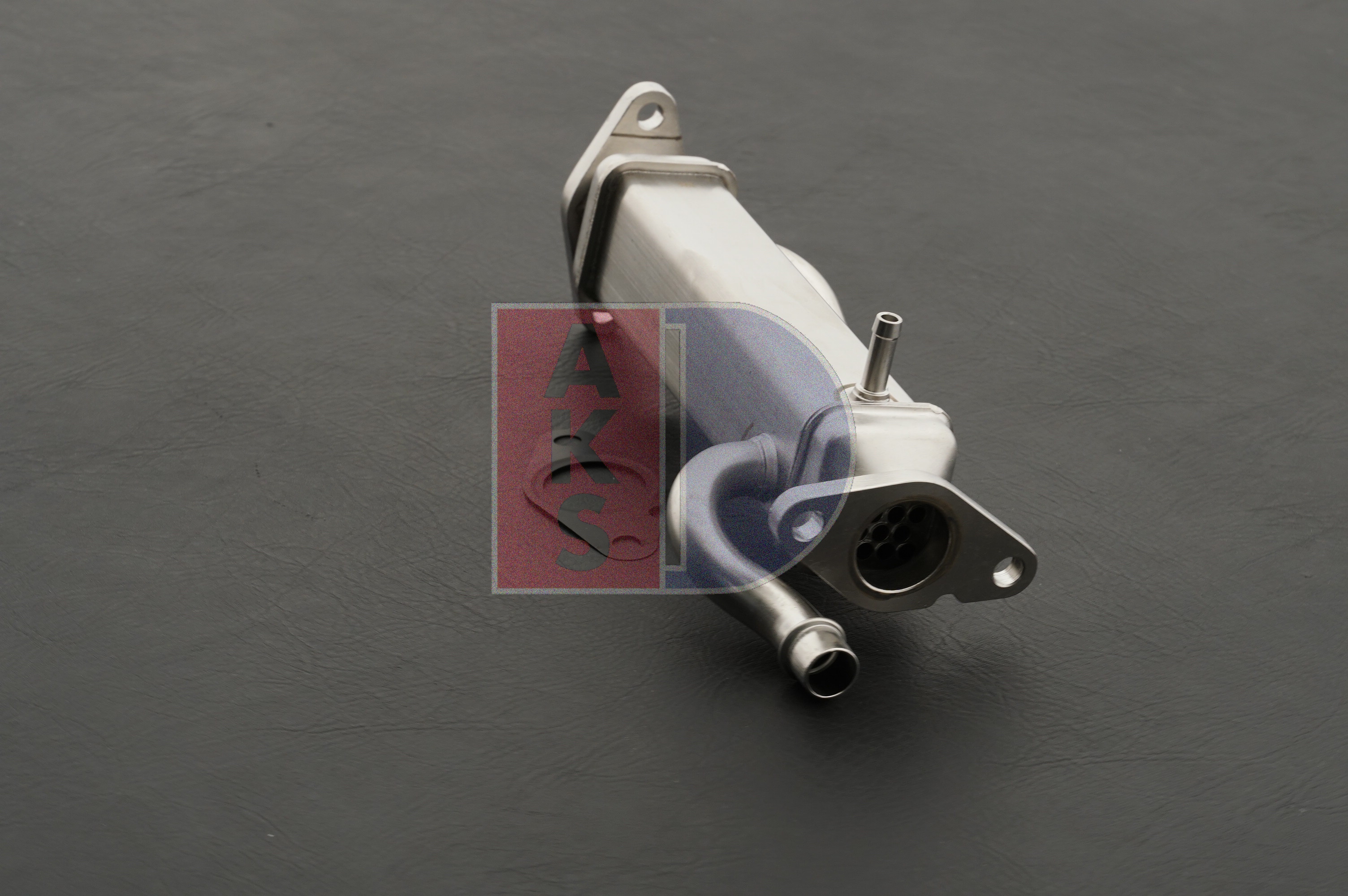 Cumpărați online Răcitor EGR 085016N original/ă și la un preț mic, compatibil/ă cu nr. OEM 5801365304