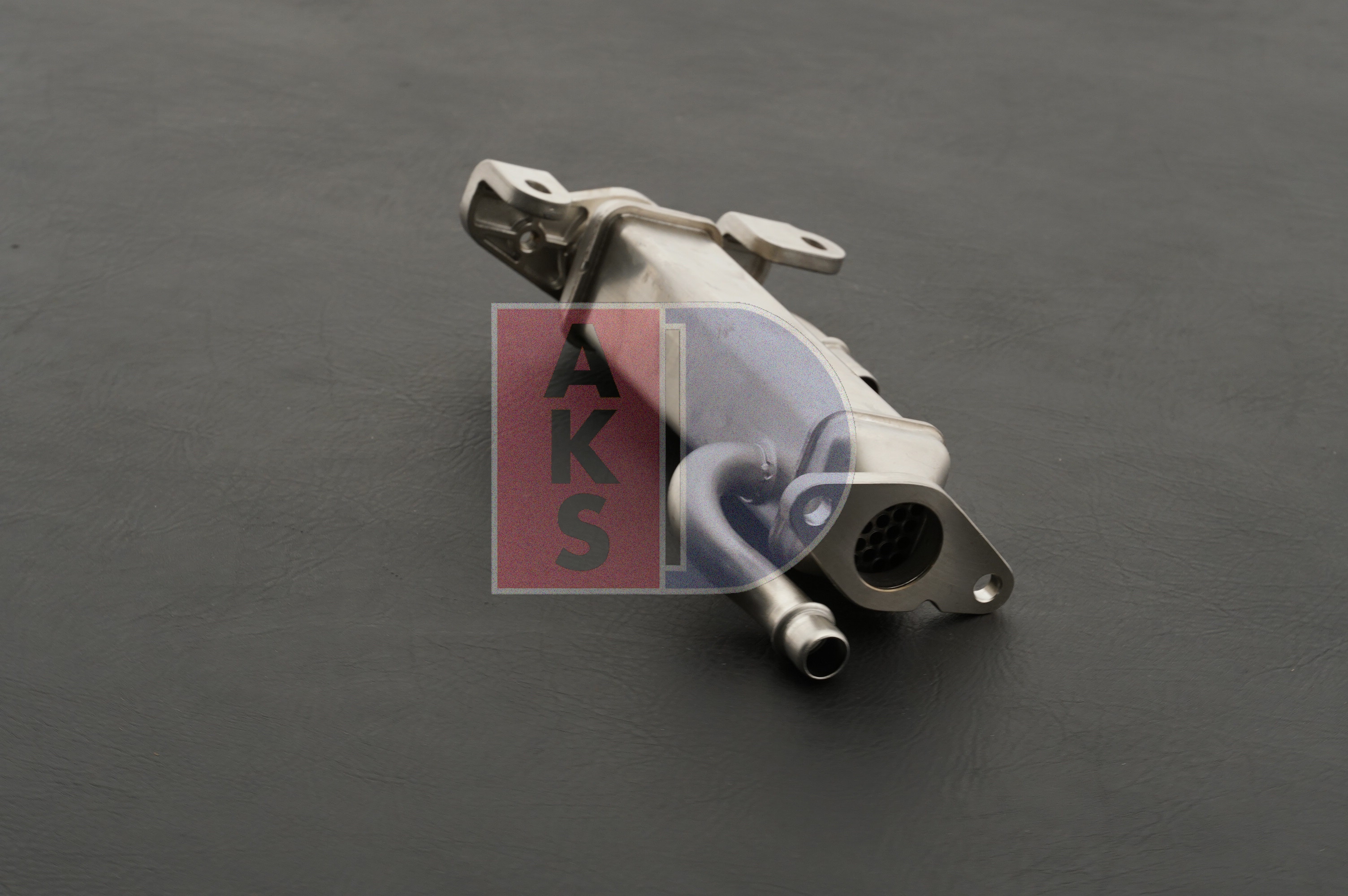 Hladilnik IVECO v originalni kakovosti 504384188, 504388655, 5801365344 od AKS DASIS