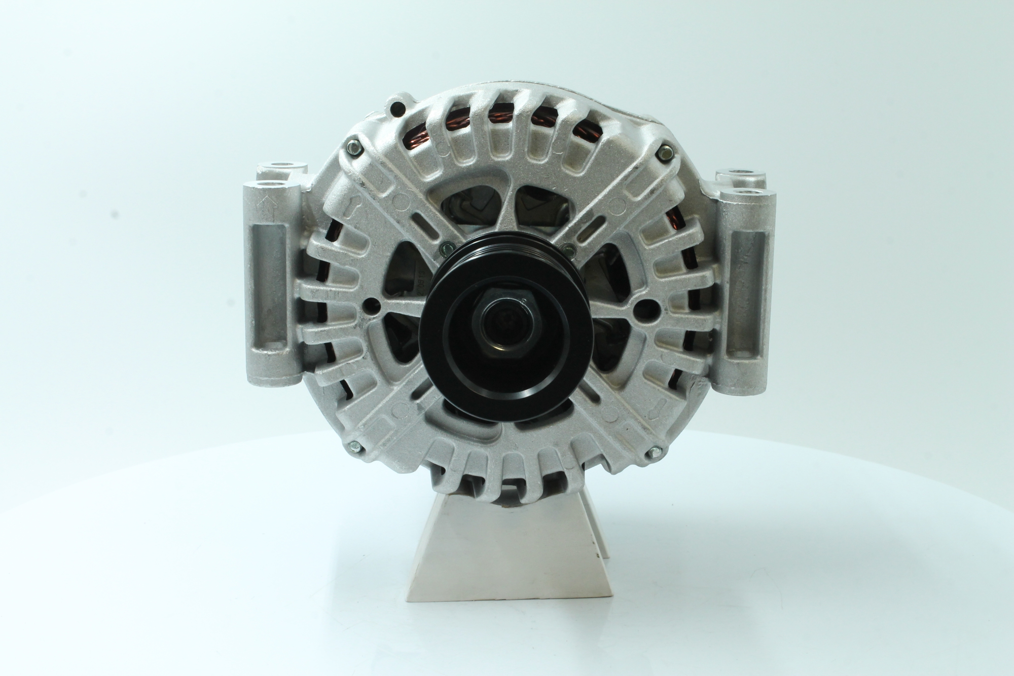 Įsigykite PowerMax Kintamosios srovės generatorius Prekės Nr.: 89216273 už žemiausią 303,28 € kainą
