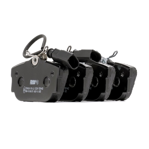 Acquista online Kit pastiglie freni FDB1482 originale a buon mercato, comparabile con i numeri OEM 7D0698451C
