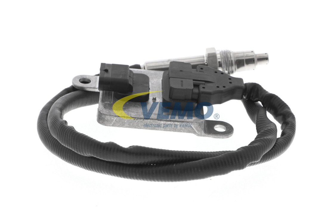 Kupuj online Czujni NOx, wtrysk mocznika V30-72-0911 oryginalne w niskiej cenie, kompatybilne z numerem OEM 0009050208