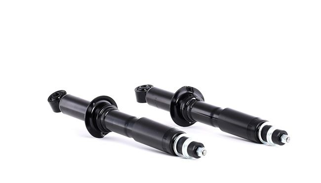 Toyota 4runner KZN 185 1996 Iskunvaimentimet STARK OEM 4851035050, 4851060040, 4851060060