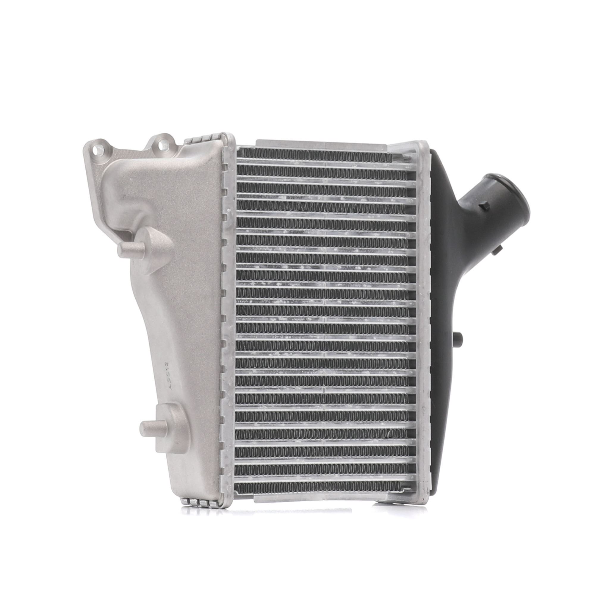 Cumpărați Intercooler de la RIDEX Număr produs: 468I0115 la prețul de doar 671,55 lei