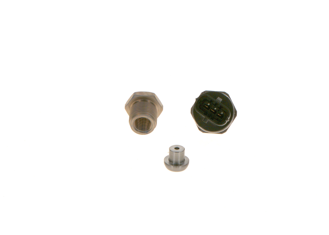 Iegādājieties lēti oriģinālo Remkomplekts, Common-Rail sistēma F 00R 004 556 comparable with STC4768 OEM numbers online