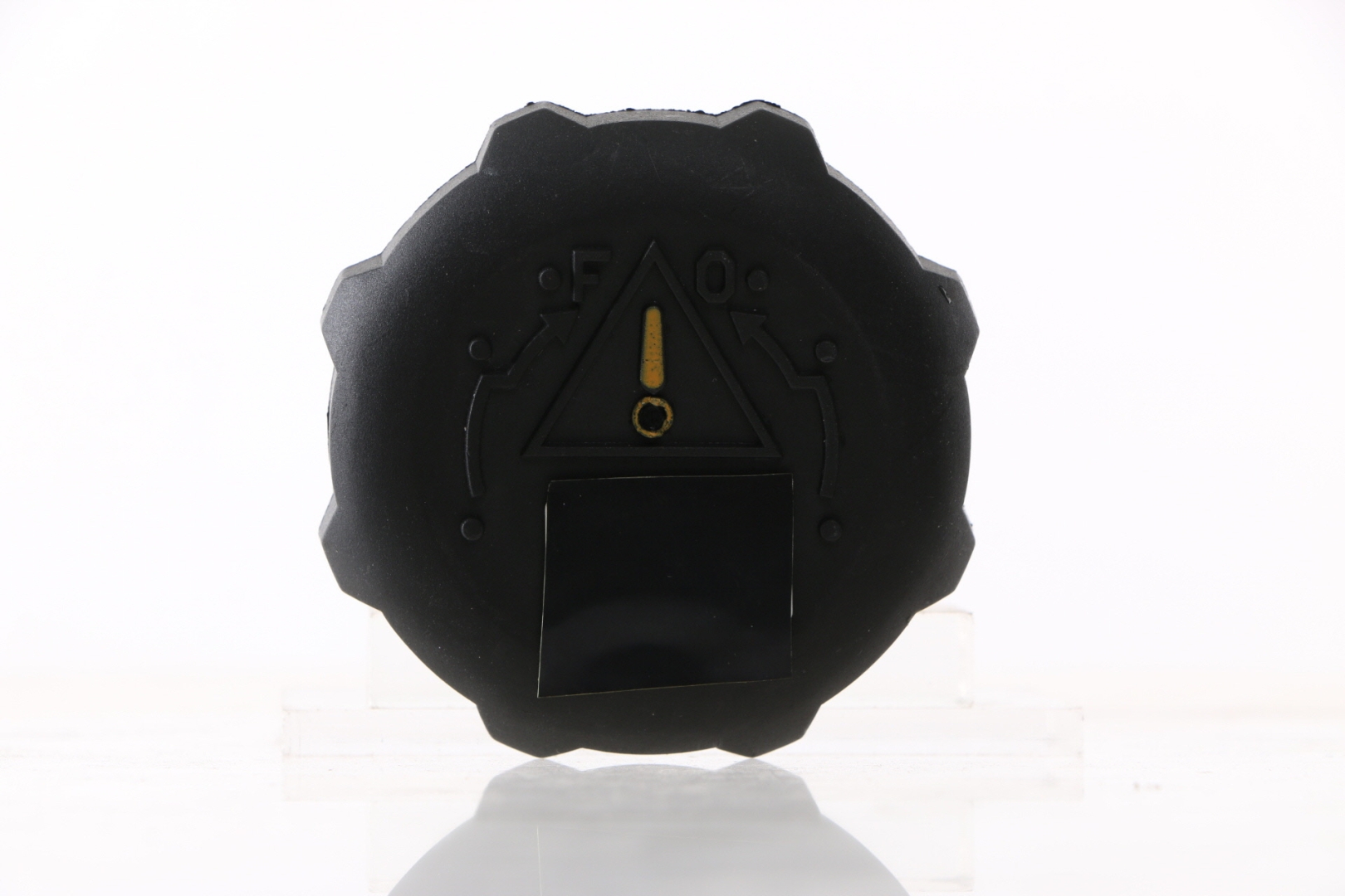 Įsigykite MAHLE ORIGINAL Dangtelis, radiatorius Prekės Nr.: CRB 110 000S už žemiausią 34,89 € kainą