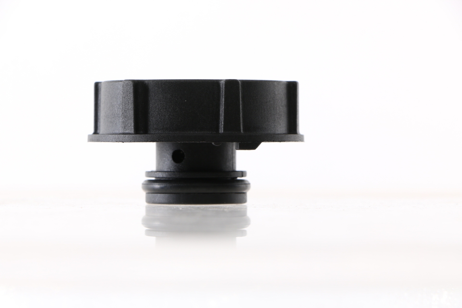 Ford Fiesta Mk6 2011 Coolant reservoir cap MAHLE ORIGINAL OEM 1224233, 1301104, 30680002