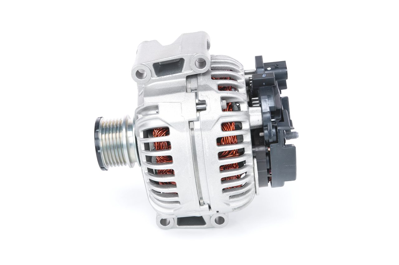 Köp BOSCH Generator Produktnummer: 0 124 625 207 till det förmånliga priset av 5031,94 kr