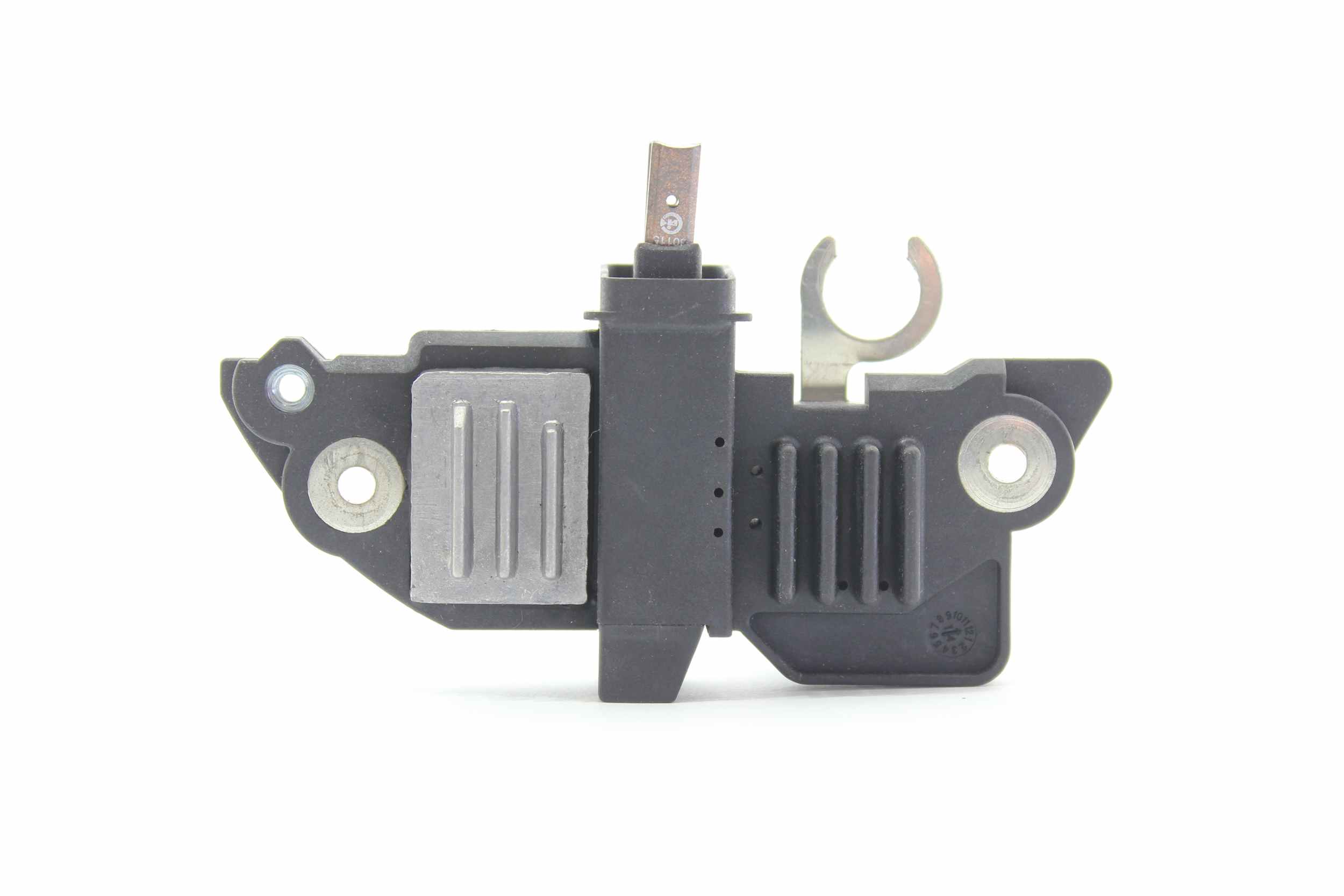 Cumpărați Regulator, alternator de la ALANKO Număr produs: 10700548 la prețul de doar 386,70 lei