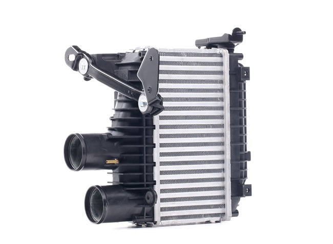 OEM Radiator intercooler Toyota Avensis Verso M2 2008 179400G010, 179400G011, 1794027010 STARK