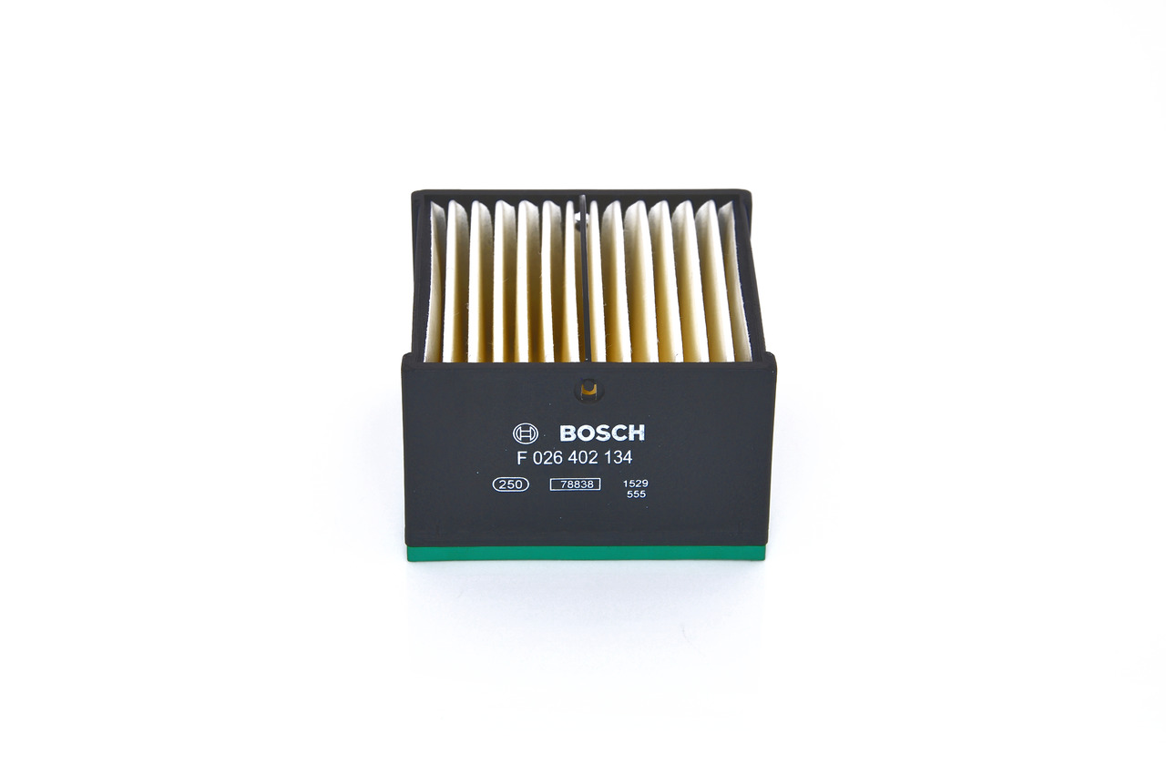 Köp billiga original Bränslefilter F 026 402 134 jämförbara med F916200060080 OEM nummer på nätet
