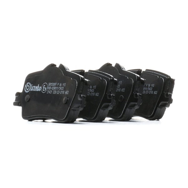 Köp billiga original Bromsbelägg P 06 113 jämförbara med 34206888825 OEM nummer på nätet