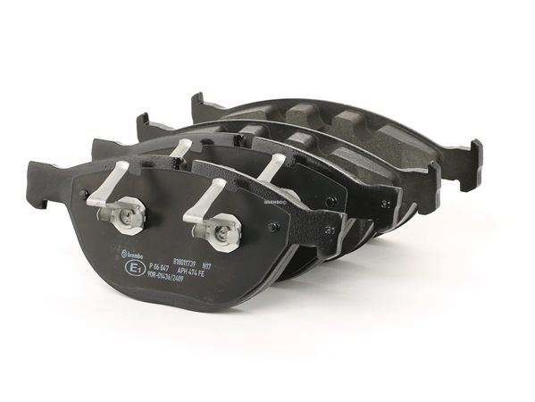 ROLLS-ROYCE Fékbetét készlet, tárcsafék eredeti minőségben 34112283365, 34112339272, 34116763652 ől BREMBO