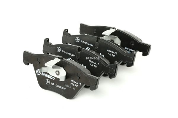 Köp billiga original Bromsbelägg P 06 057 jämförbara med 34116797858 OEM nummer på nätet
