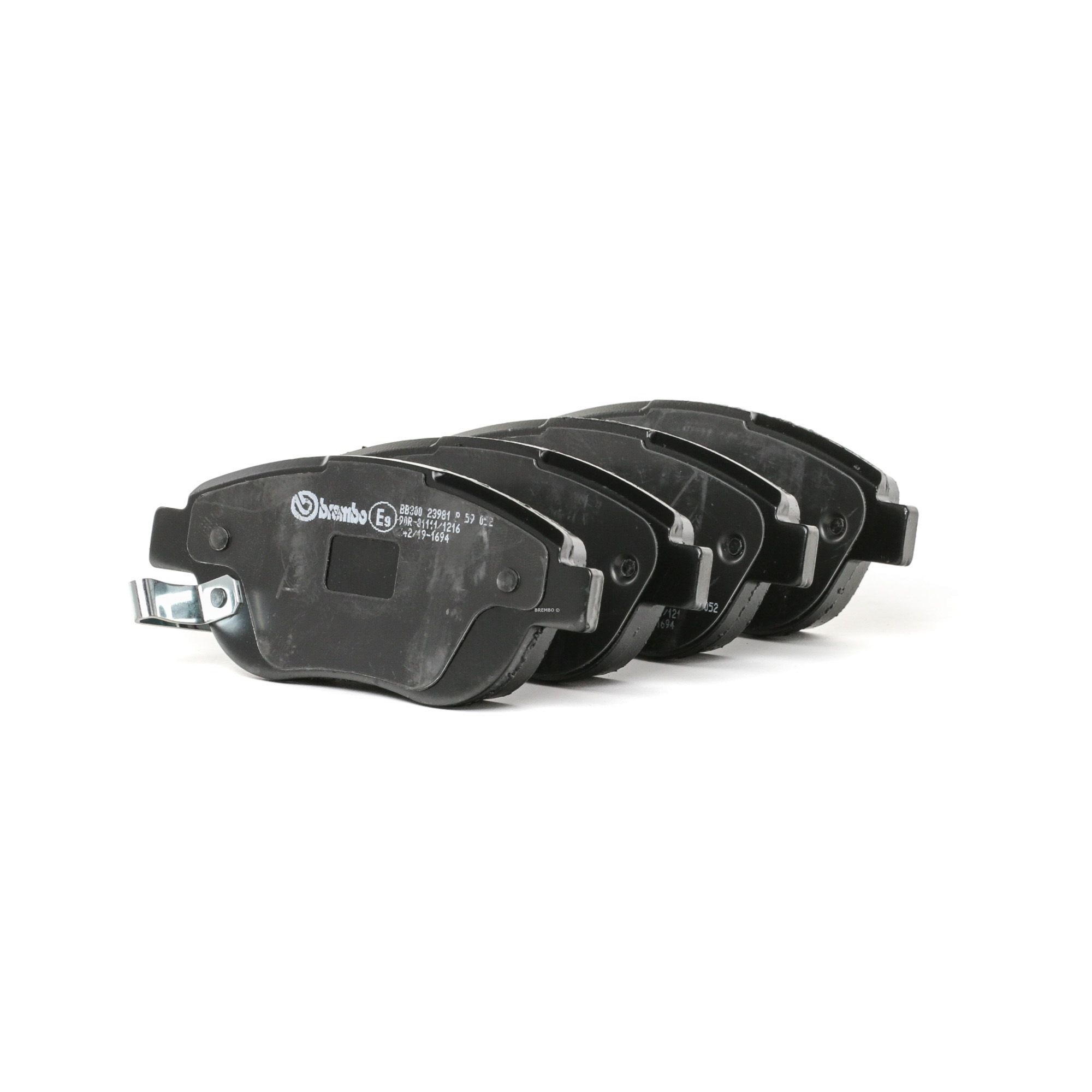 Įsigykite BREMBO Stabdžių kaladėlės Prekės Nr.: P 59 052 už žemiausią 38,13 € kainą
