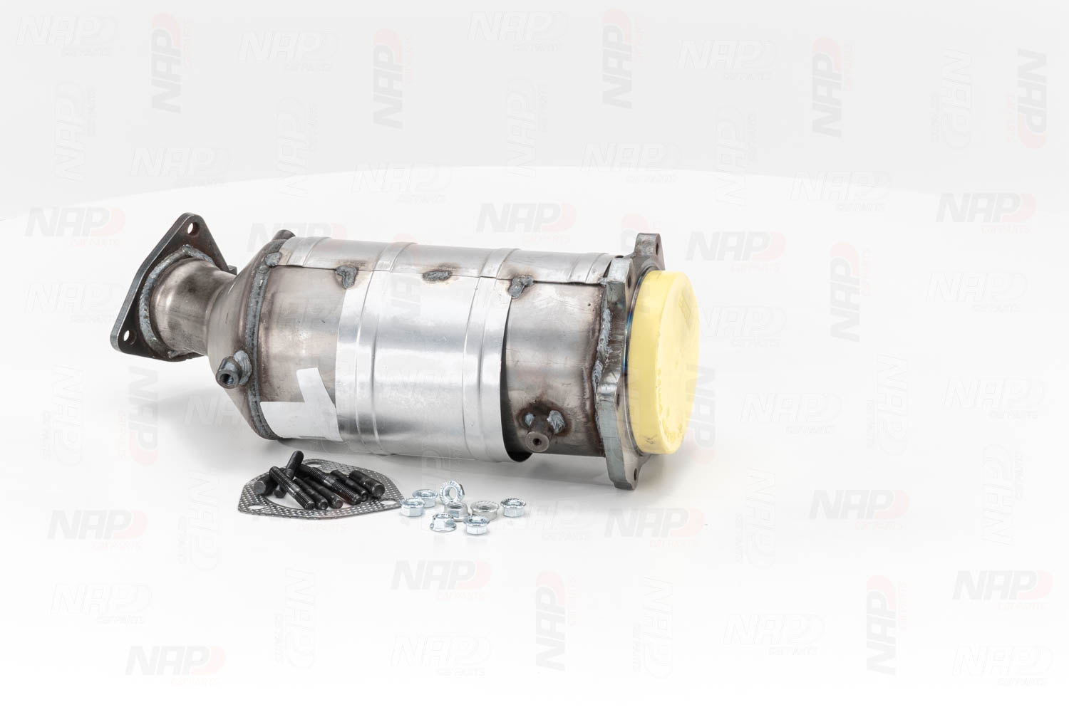 OEM Catalizator Nissan Navara D22 Camion cu platformă 2021 20832EC00A, 208A0EC00F, 208A0EC00B NAP carparts