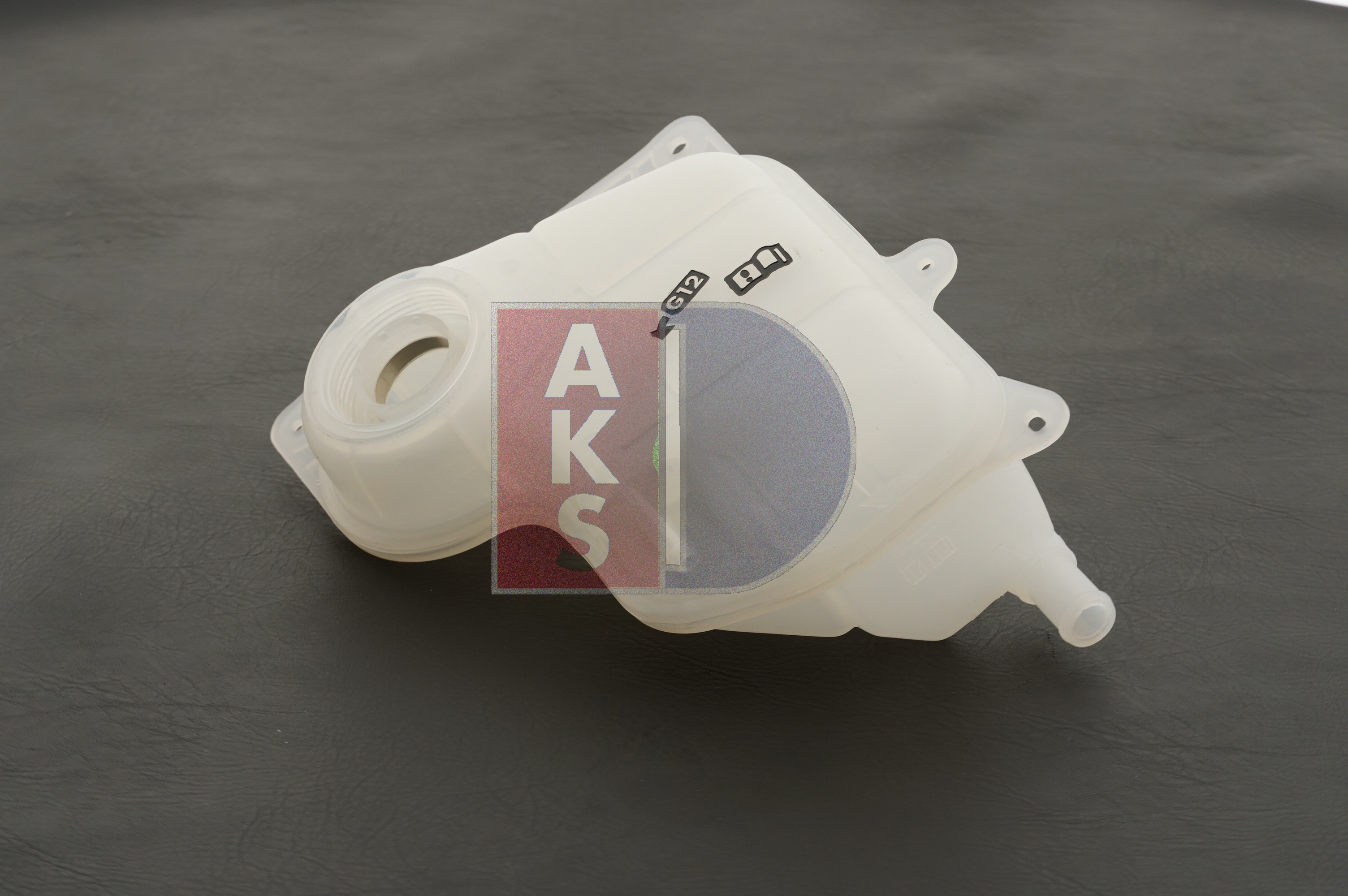 OEM Казанче за антифриз Passat 3b2 2001 8D0121403F, 8D0121403J, 8D0121403L AKS DASIS