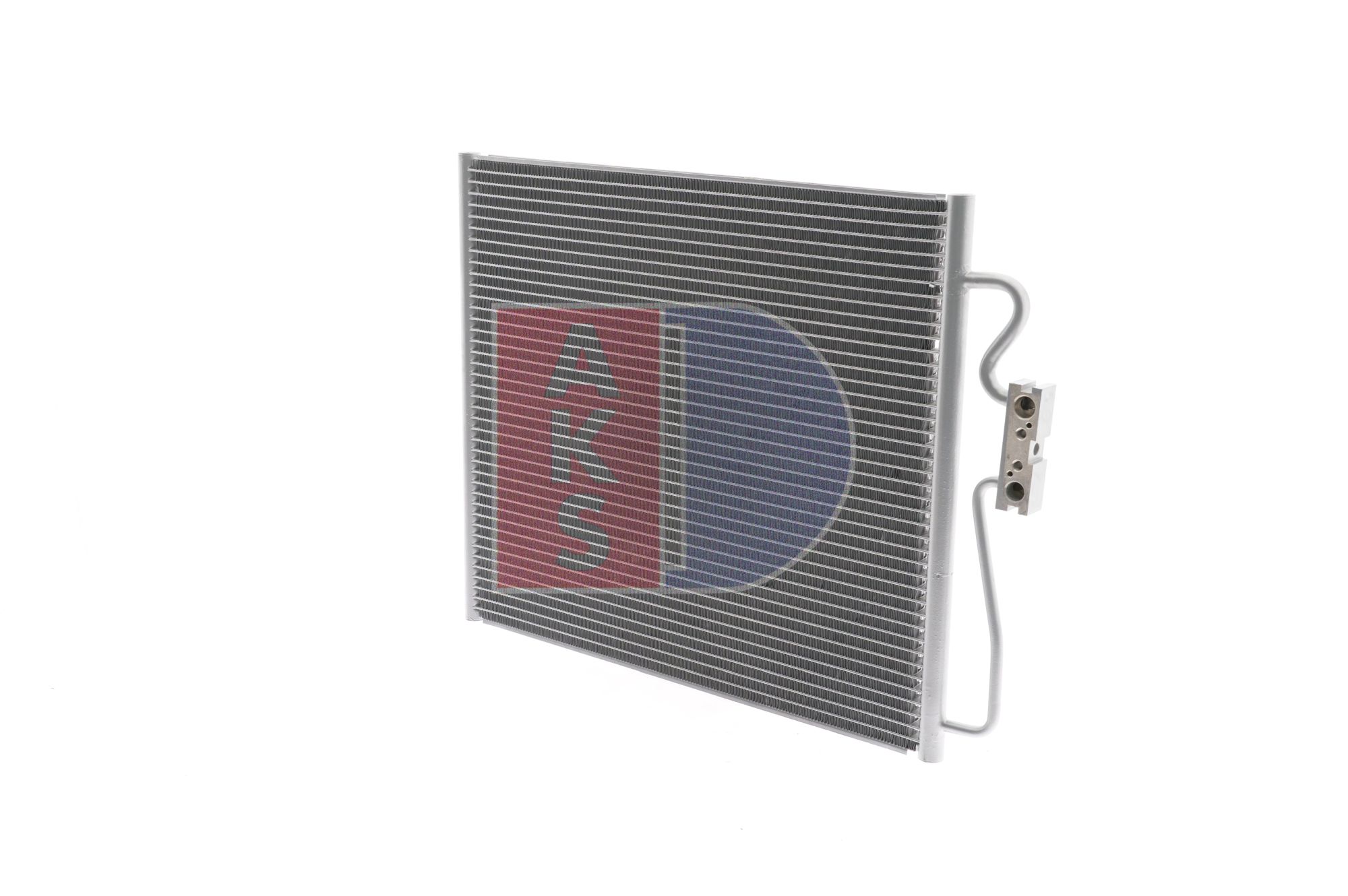 Cumpărați online Condensator, climatizare 052011N original/ă și la un preț mic, compatibil/ă cu nr. OEM 8378439