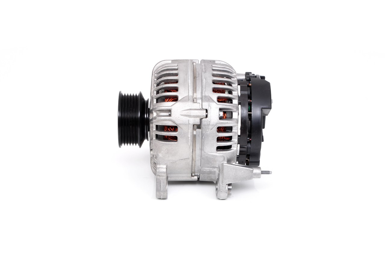 Kupuj online Alternator 0 124 515 209 oryginalne w niskiej cenie, kompatybilne z numerem OEM 074903025J