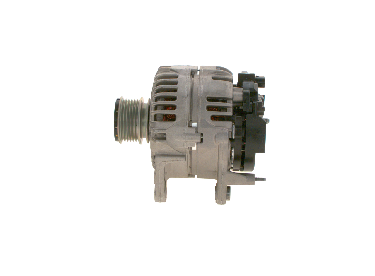 Koop online goedkoop originele Dynamo / Alternator 1 986 A01 136 vergelijkbaar met 045903023E OEM-nummers