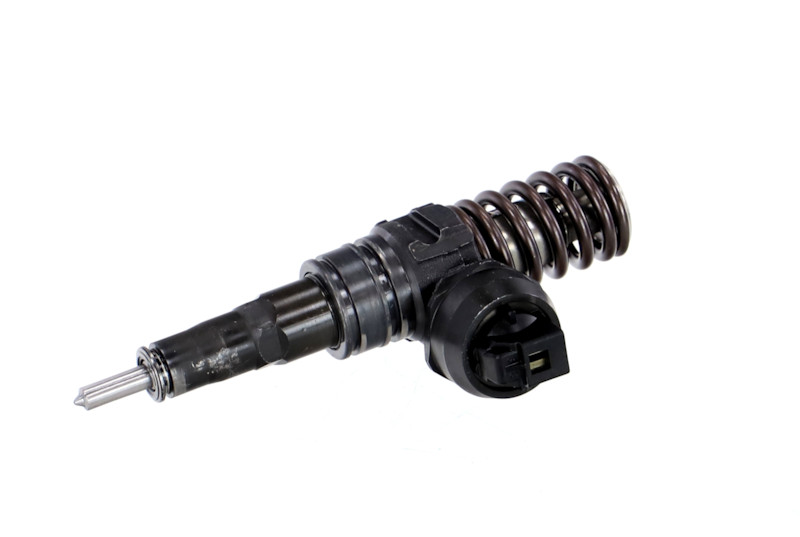 Compre online originais a baixo custo Unidade injector-bomba 002-010-001654R comparáveis com os números OEM 038130073AP