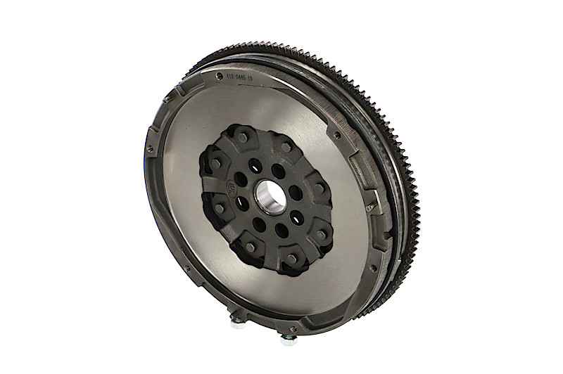 Kupite poceni originalno Vztrajnik 009-001-000009R, primerljivo z 123003319R OEM številke, prek spleta