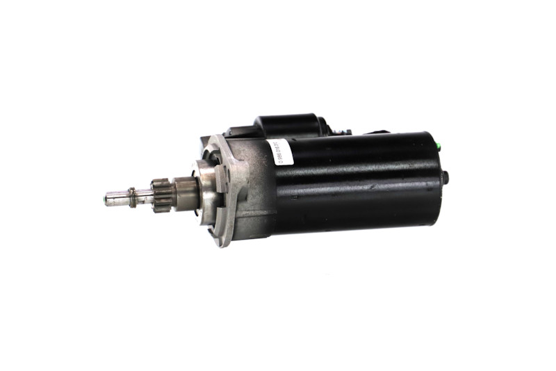 Kupite poceni originalno Zaganjalnik 011-001-000323R, primerljivo z 02A911023GX OEM številke, prek spleta