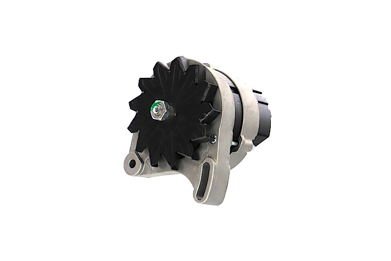 Köp REMANTE Generator Produktnummer: 011-003-000275R till det förmånliga priset av 1270,64 kr