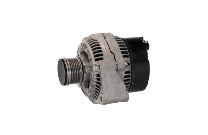 Įsigykite REMANTE Kintamosios srovės generatorius Prekės Nr.: 011-003-000381R už žemiausią 308,68 € kainą