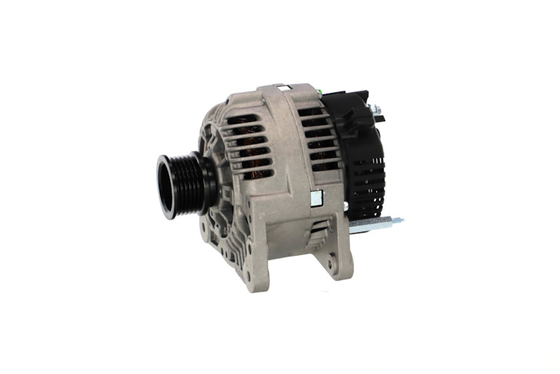 Köp REMANTE Generator Produktnummer: 011-003-000645R till det förmånliga priset av 1438,96 kr