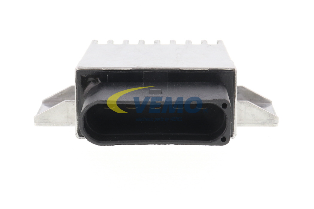 OE Relè pompa carburante AUDI Q7 2017 4F1906093B, 4F1906093C, 4L0906093 di VEMO