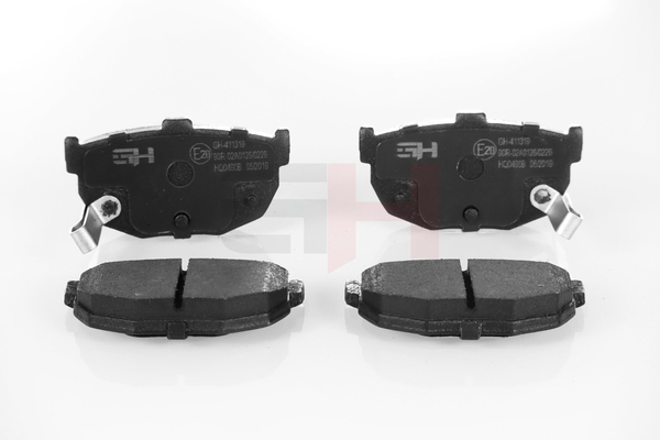Kupite poceni originalno Zavorne ploščice GH-411319, primerljivo z D10602S700 OEM številke, prek spleta
