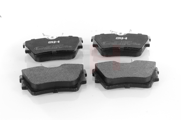 Acquista online Kit pastiglie freni GH-413627 originale a buon mercato, comparabile con i numeri OEM 7D0698451C