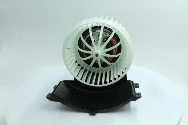 Cumpărați Ventilator, habitaclu de la PowerMax Număr produs: 7200035 la prețul de doar 661,63 lei