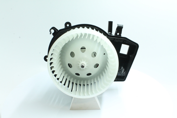 Compre Ventilador habitáculo 7200050 original asequible comparable con números OEM online 2038202514