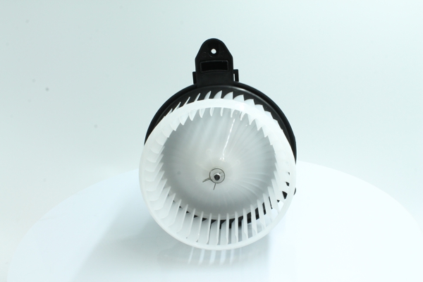 Köp PowerMax Kupéfläkt Produktnummer: 7200157 till det förmånliga priset av 983,99 kr